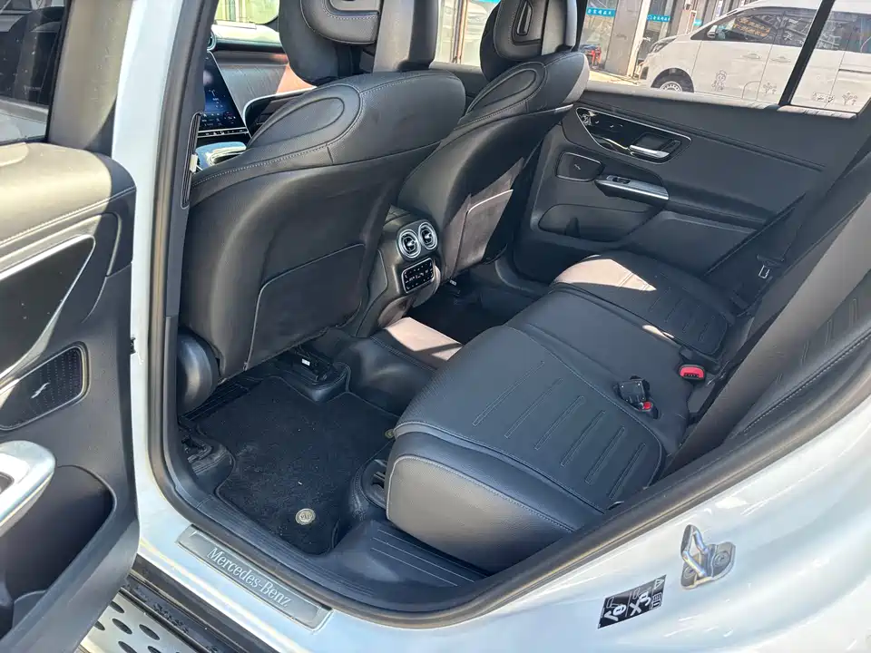 Mercedes-Benz GLC Mercedes-Benz GLC