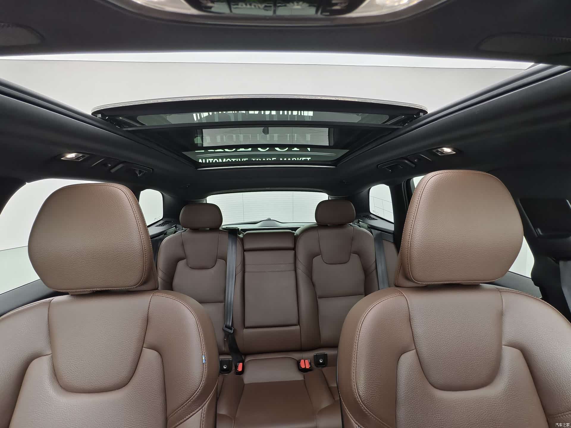 Volvo XC60, 2020 11