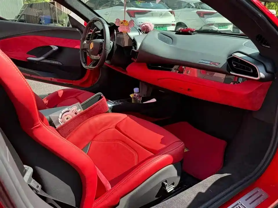 Ferrari 296