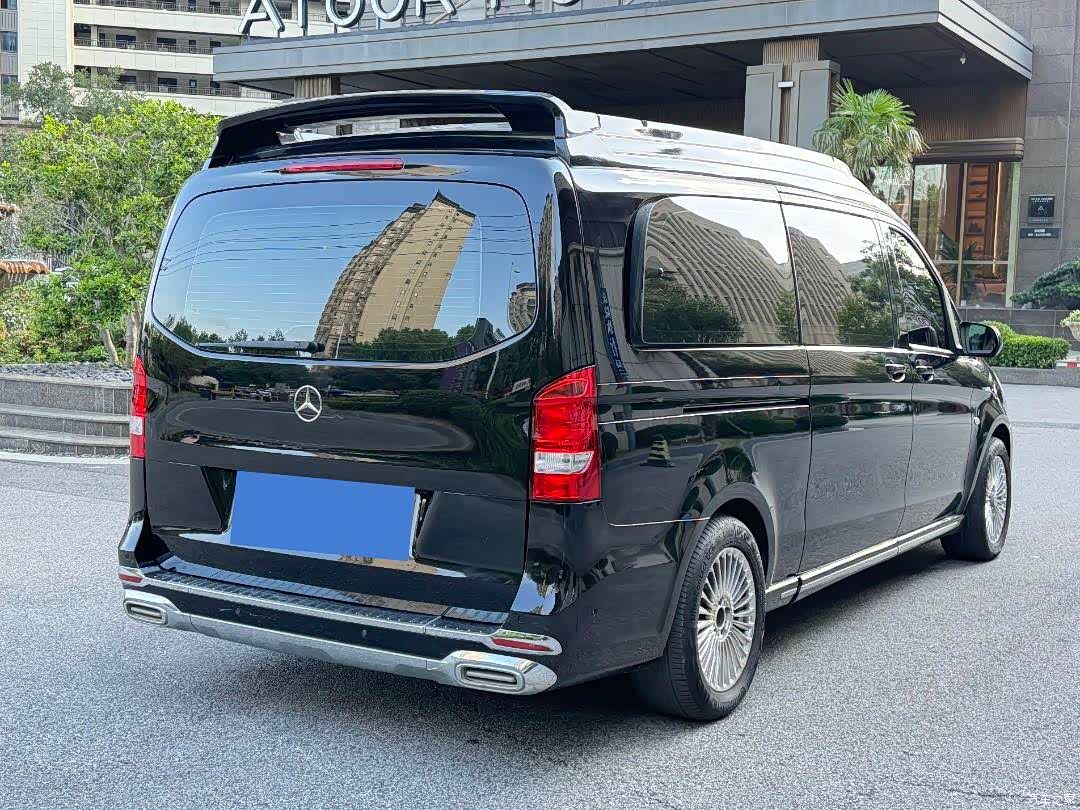 Mercedes-Benz 7, 2022 6