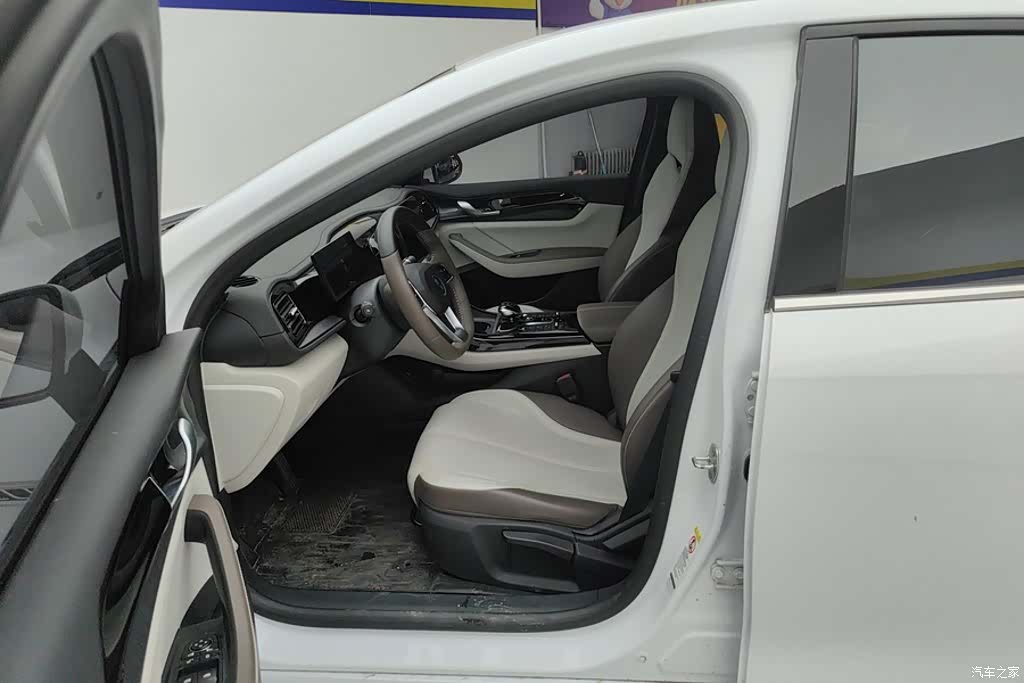 BYD Qin, 2024 9