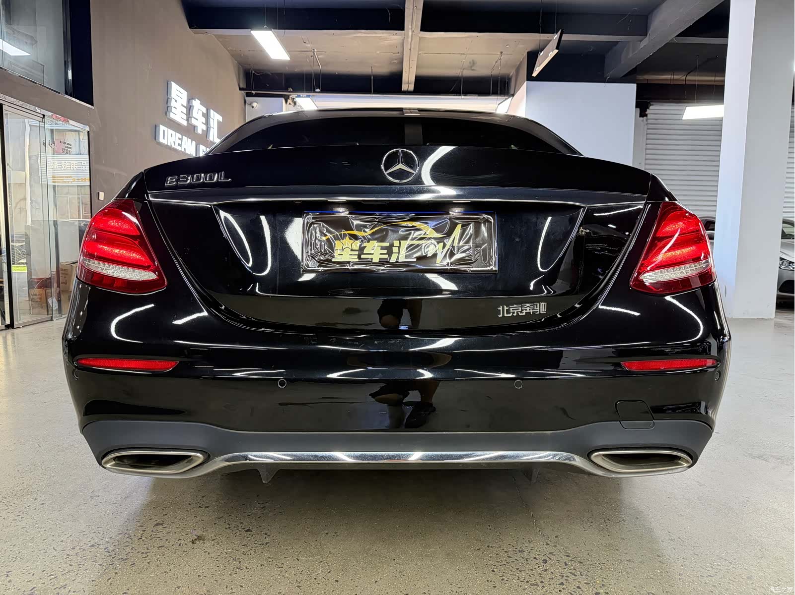 Mercedes-Benz E-Class, 2019 12