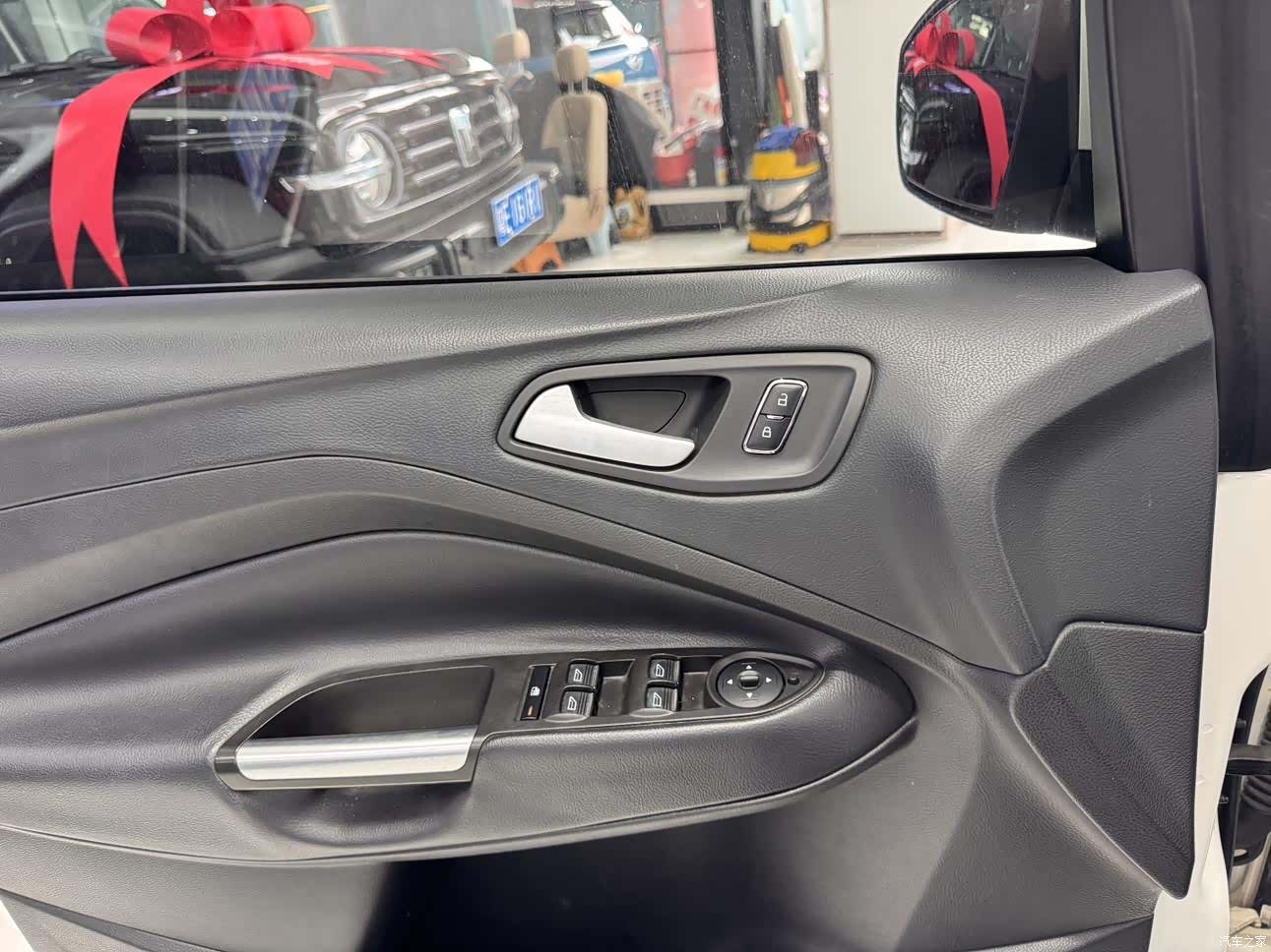 Ford Kuga, 2016 23