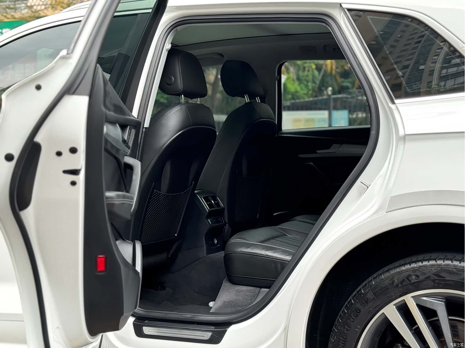 Audi Q5L, 2021 12