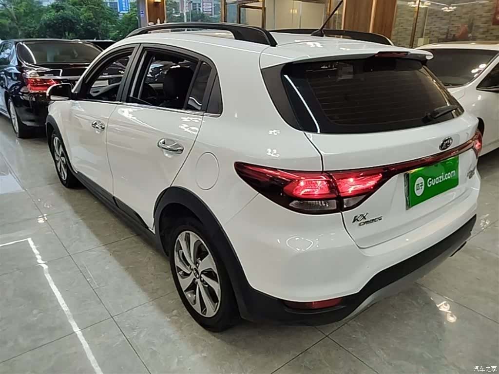 Kia KX, 2019 23