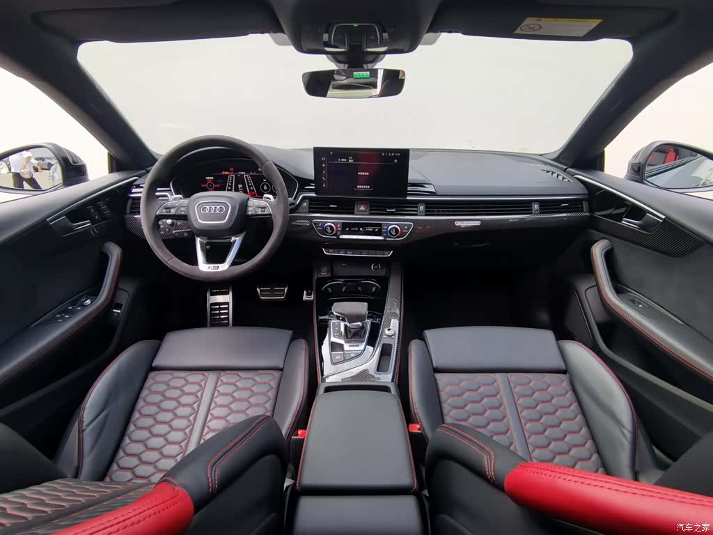 Audi RS, 2025 22