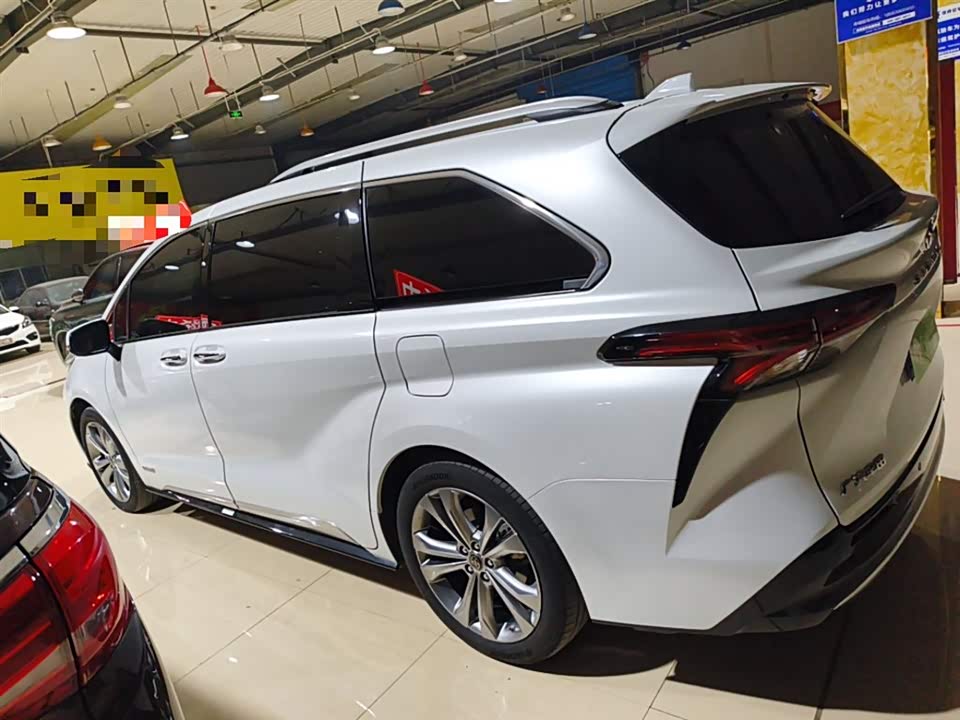 Toyota SIENNA