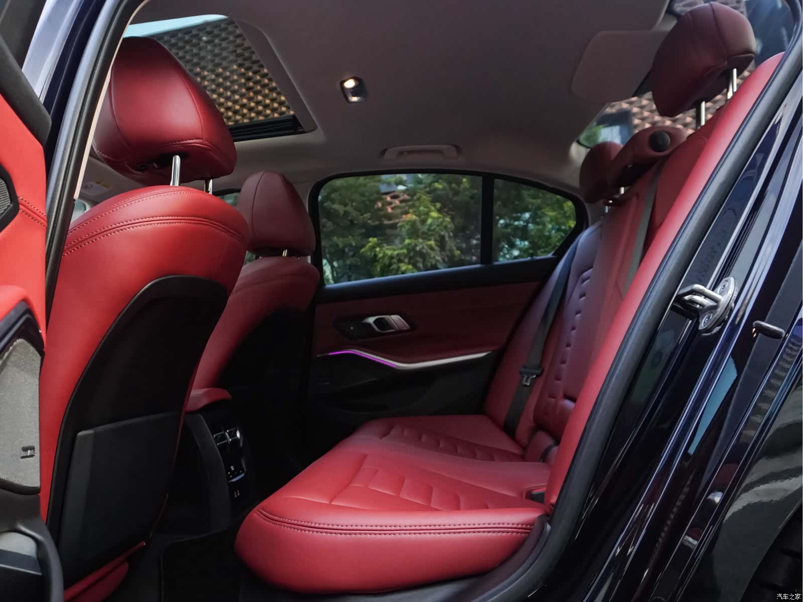 BMW 3 Series, 2021 21