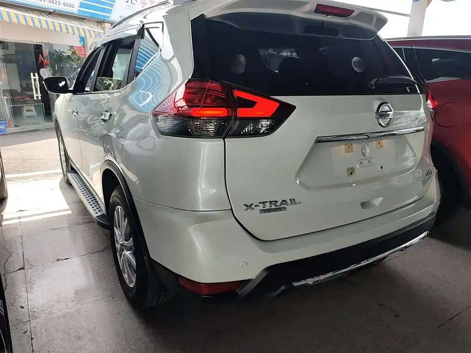 Nissan Qijun