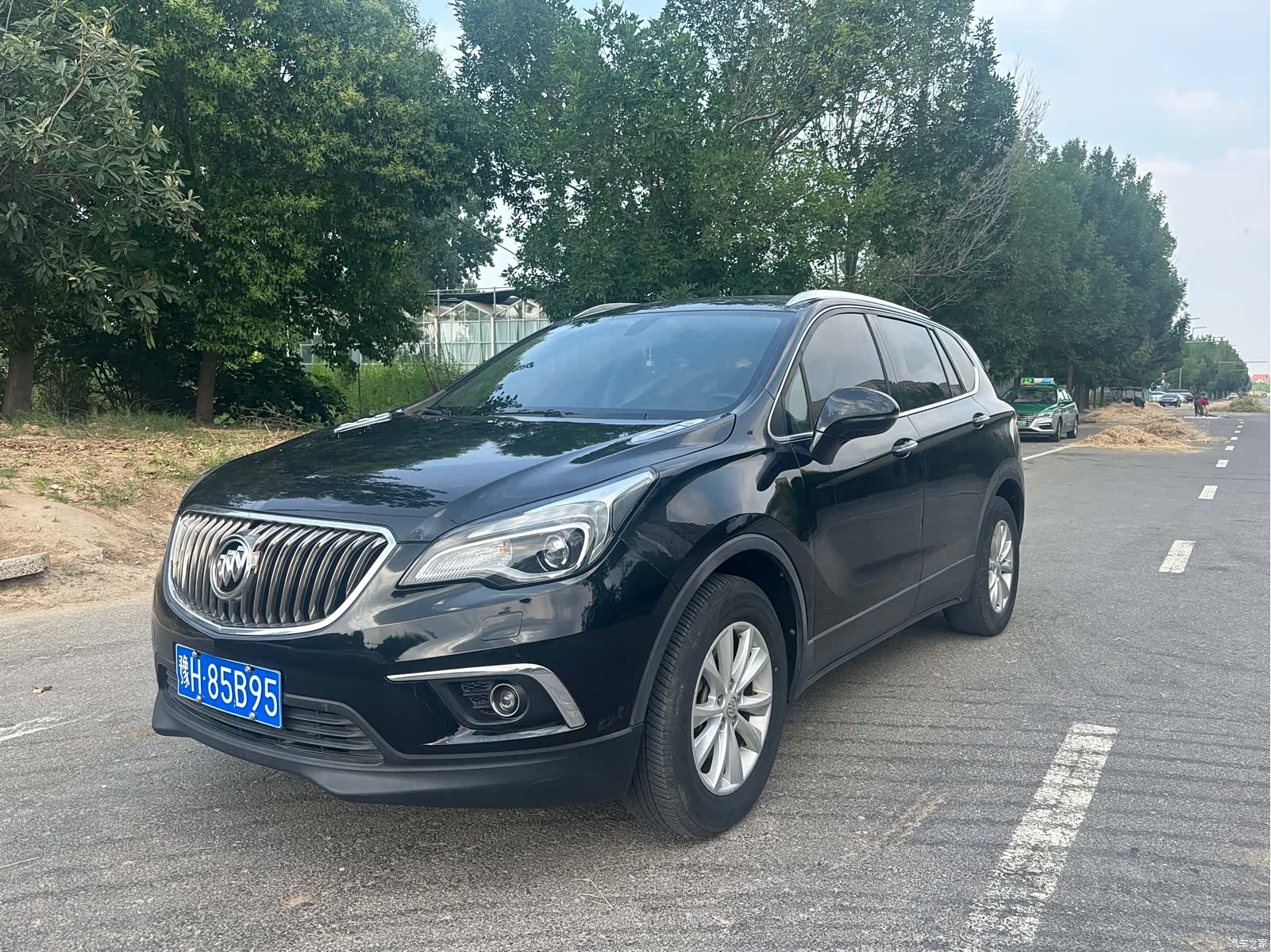 Buick Envision Plus, 2017 1
