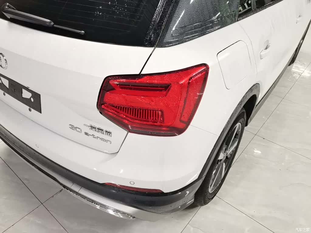 Audi e-tron, 2020 8