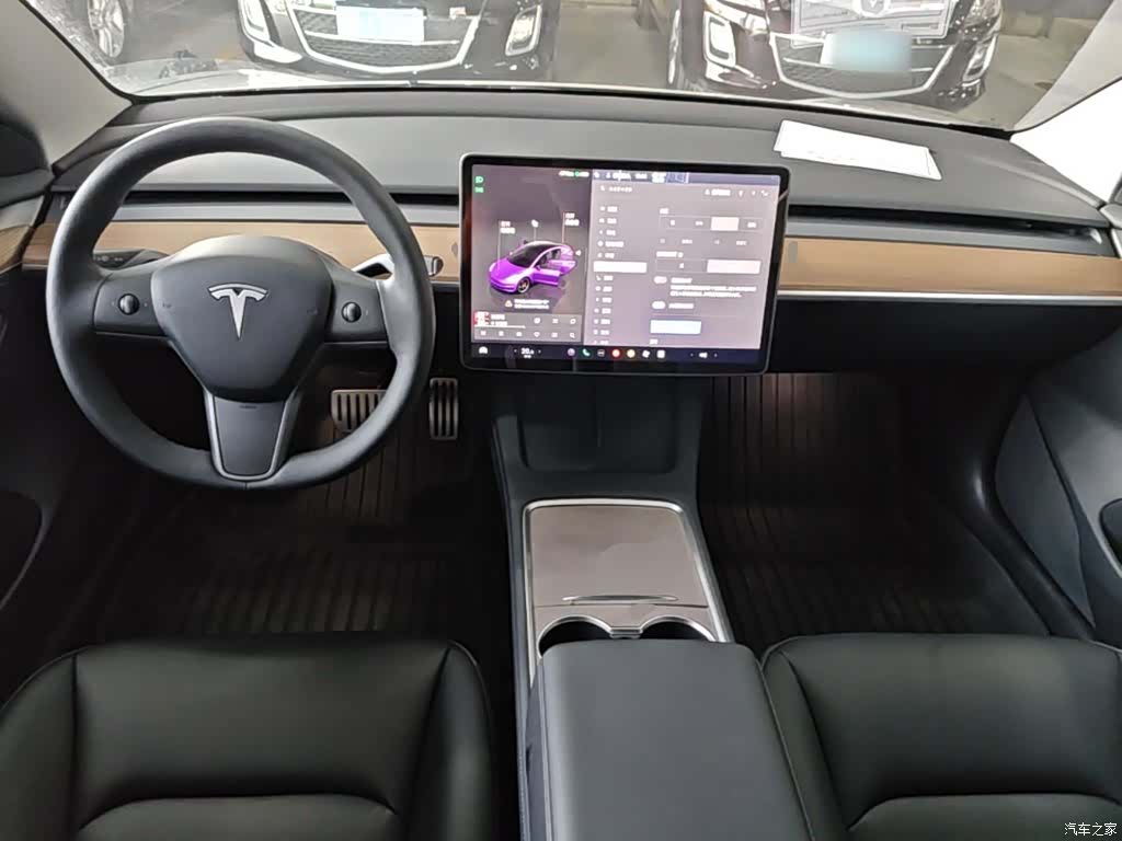 Tesla Model 3, 2023 10