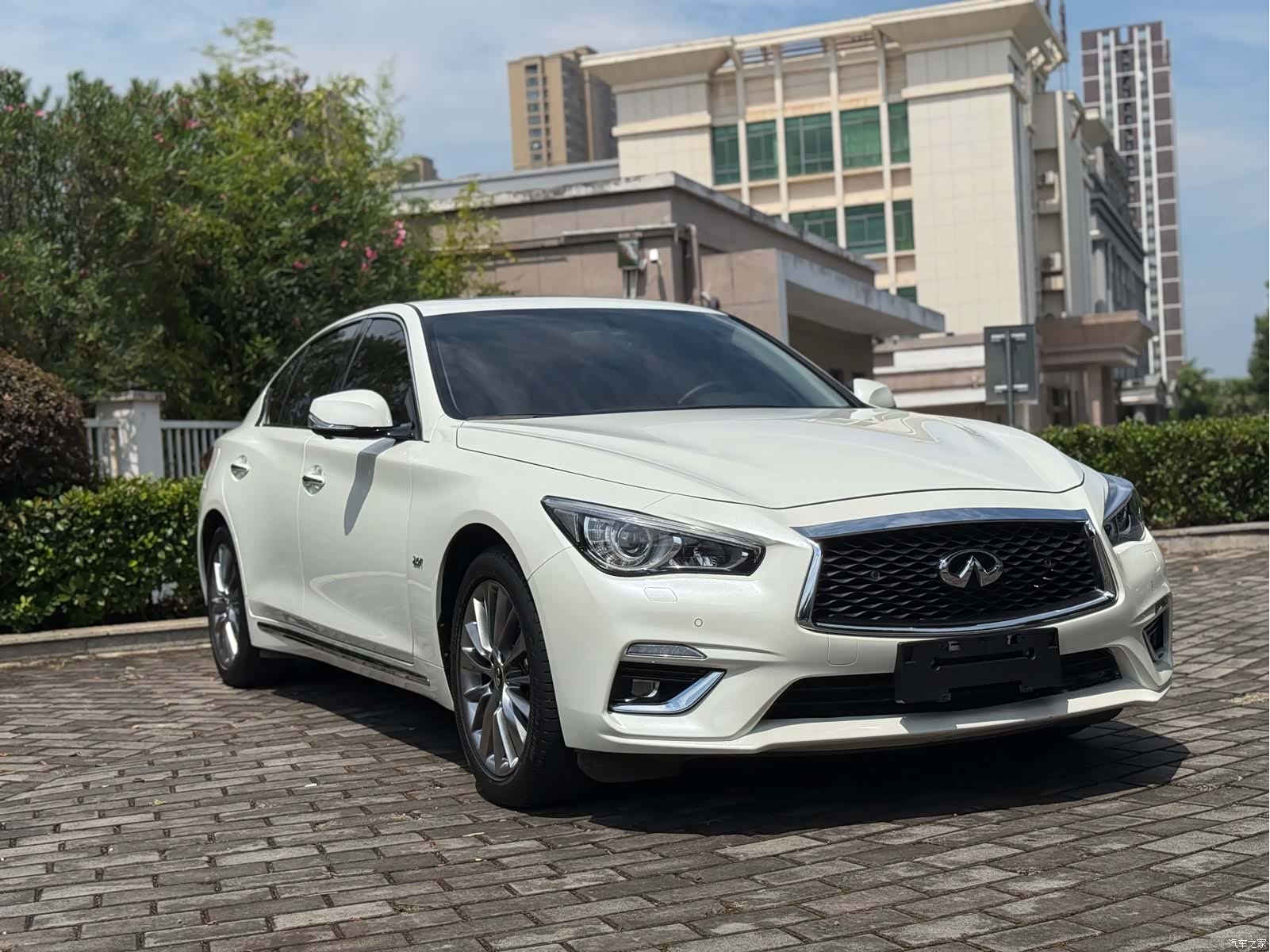 Infiniti Q50L, 2020 3