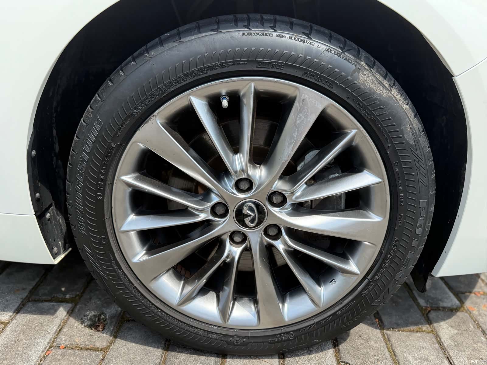 Infiniti Q50L, 2020 12