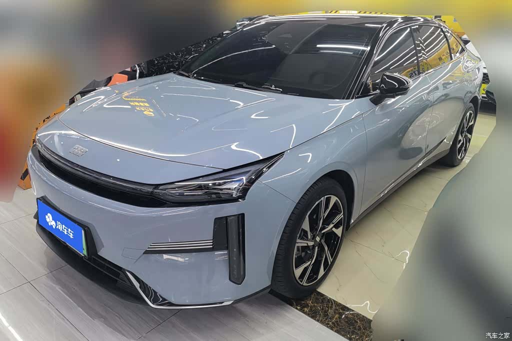 Geely Galaxy L6, 2024 1