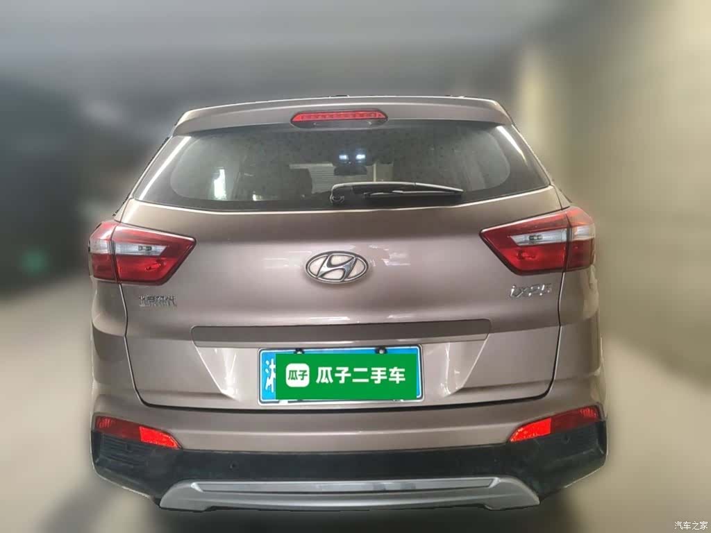 Hyundai ix25, 2015 4