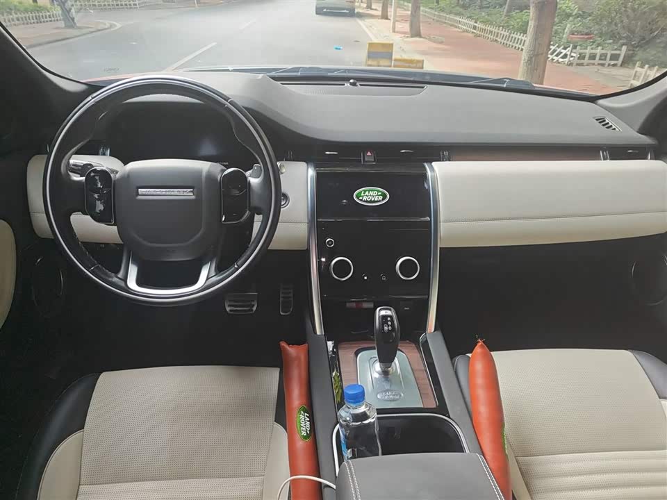 Land Rover Discover sports