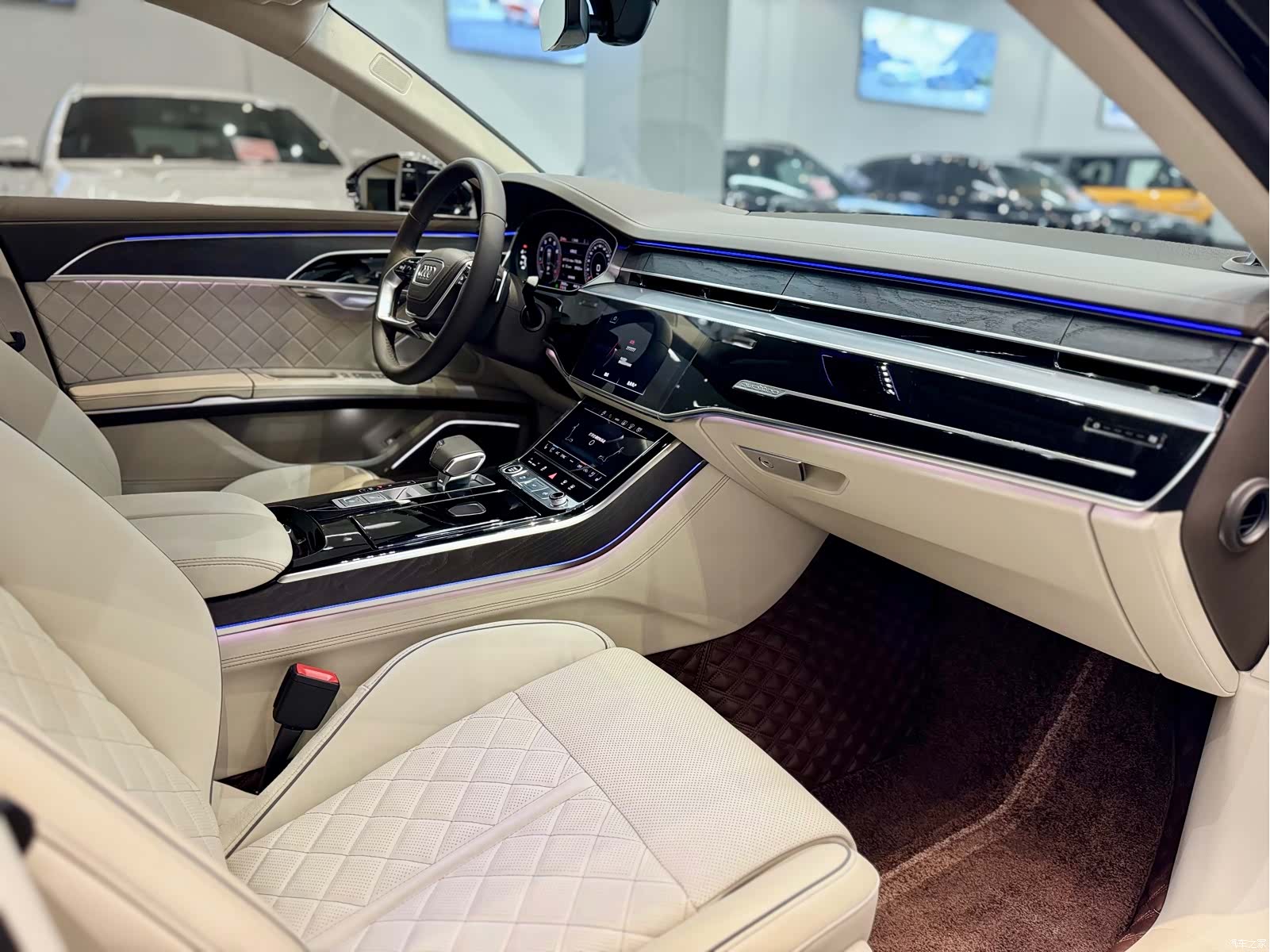 Audi A8L, 2024 9