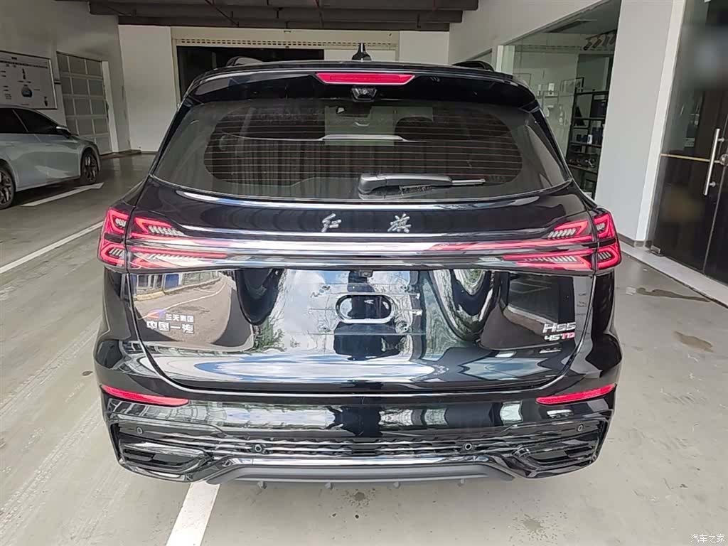 Hongqi HS5, 2025 6