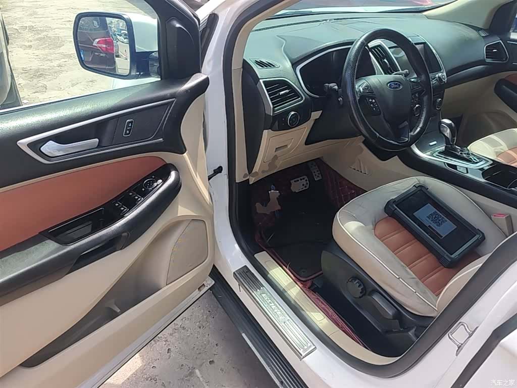 Ford Edge, 2015 16