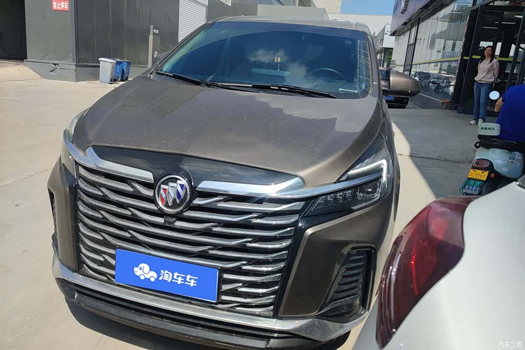 Buick GL8
