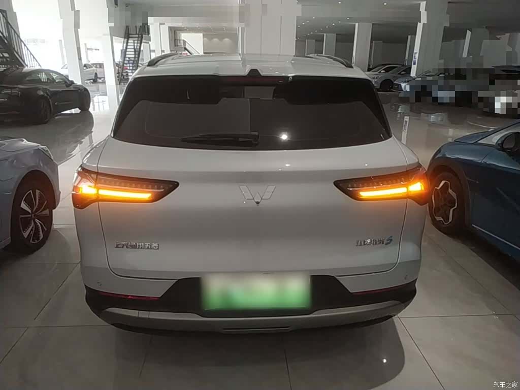 Wuling Starlight, 2025 6