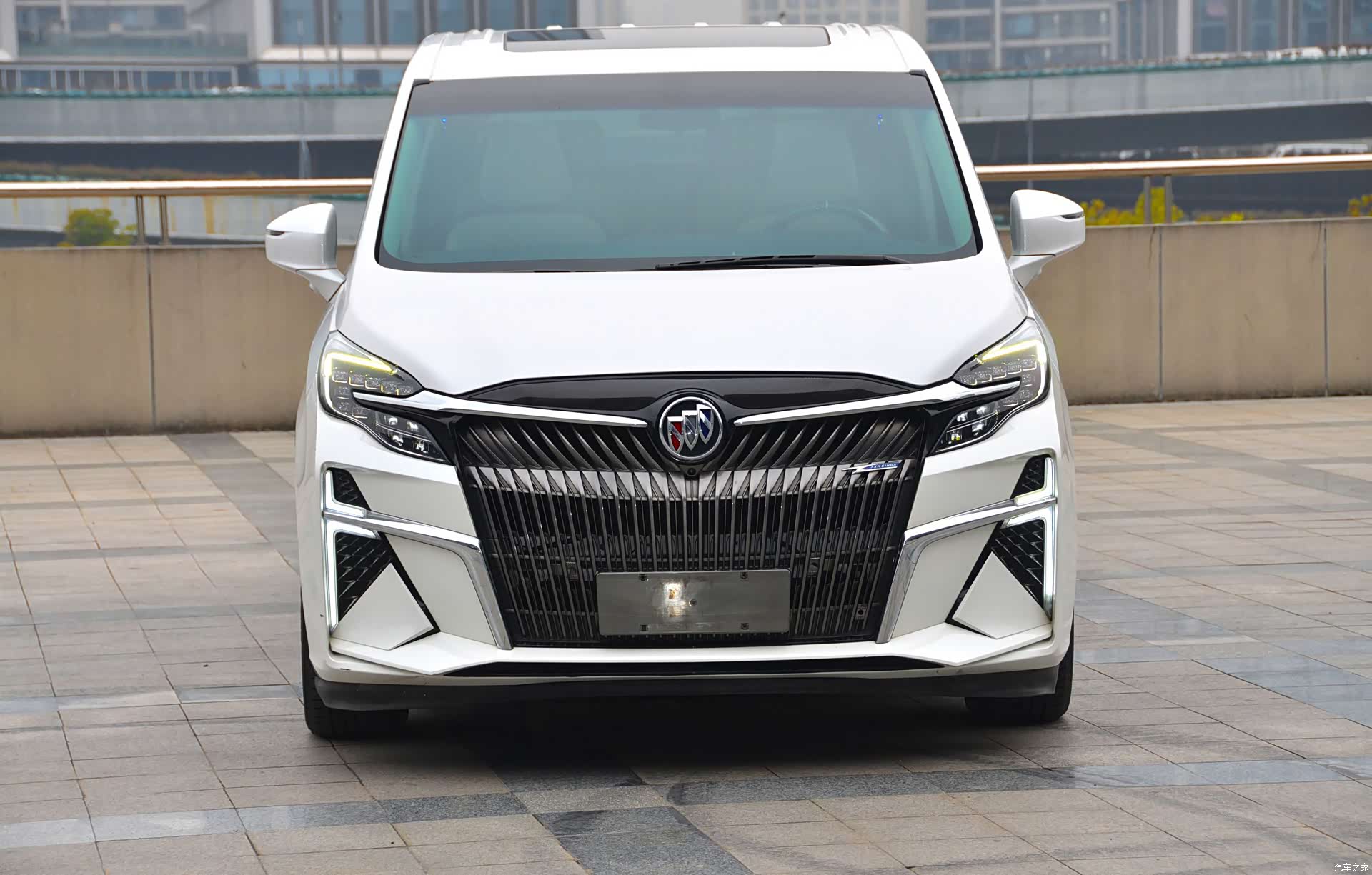 Buick GL8, 2022 2