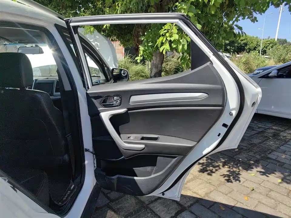 JAC Ruifeng S3