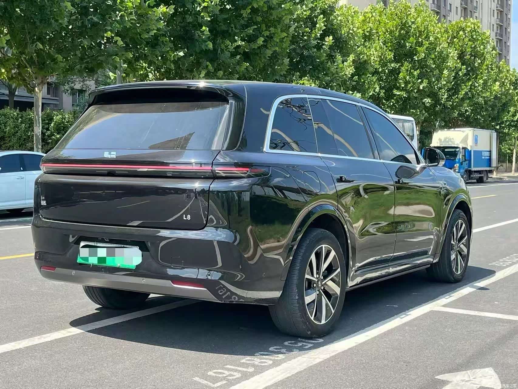 Li Auto L8, 2024 7