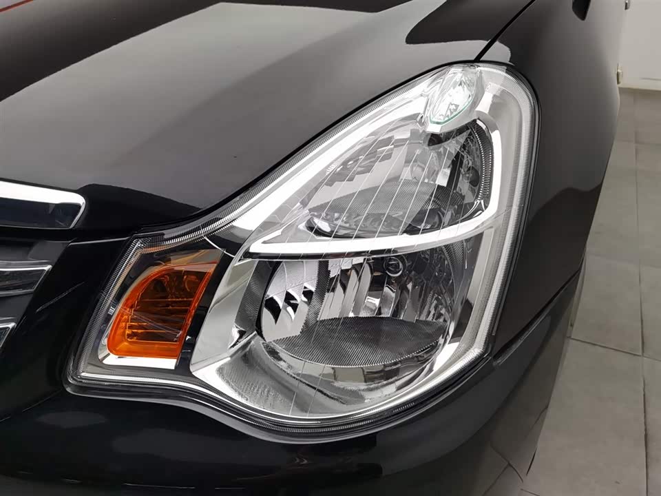 Nissan Xuan Yi Nissan Xuan Yi