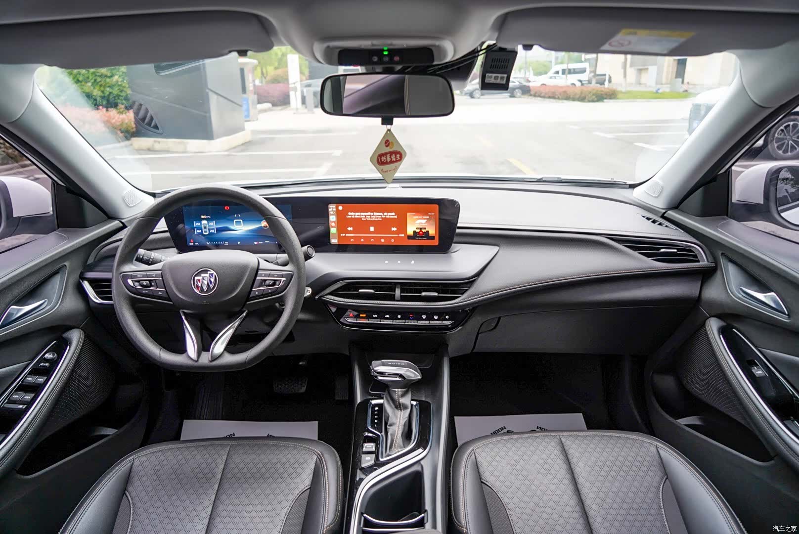Buick Verano, 2023 11