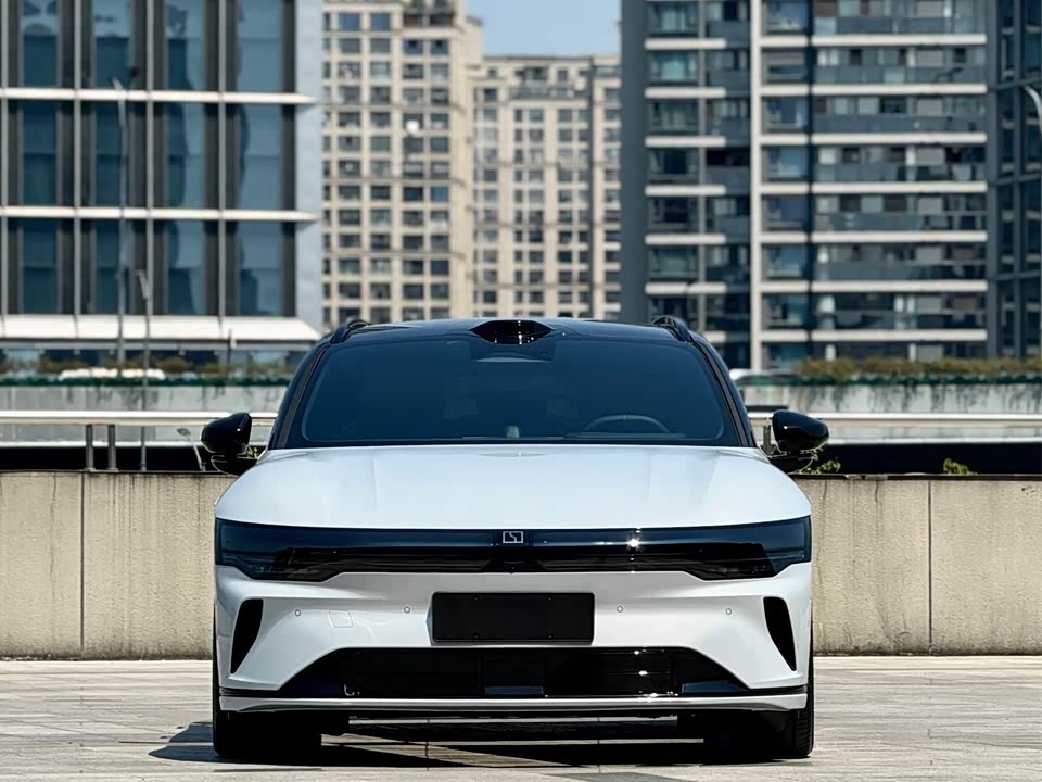 Zeekr 007GT