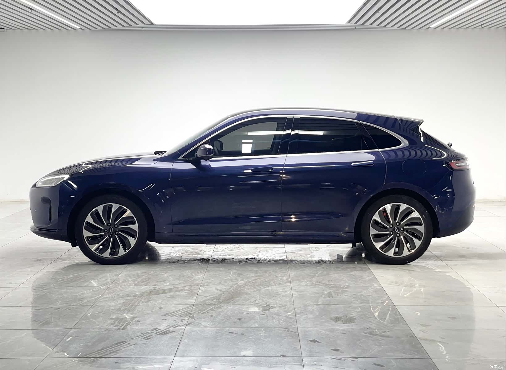 AITO M5, 2022 7