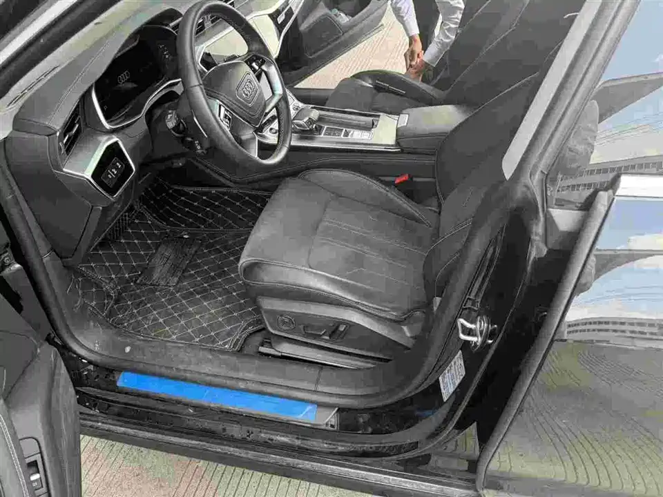 Audi A7L Audi A7L
