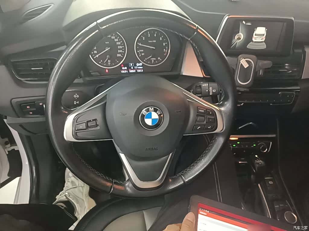 BMW 2 Series, 2017 11