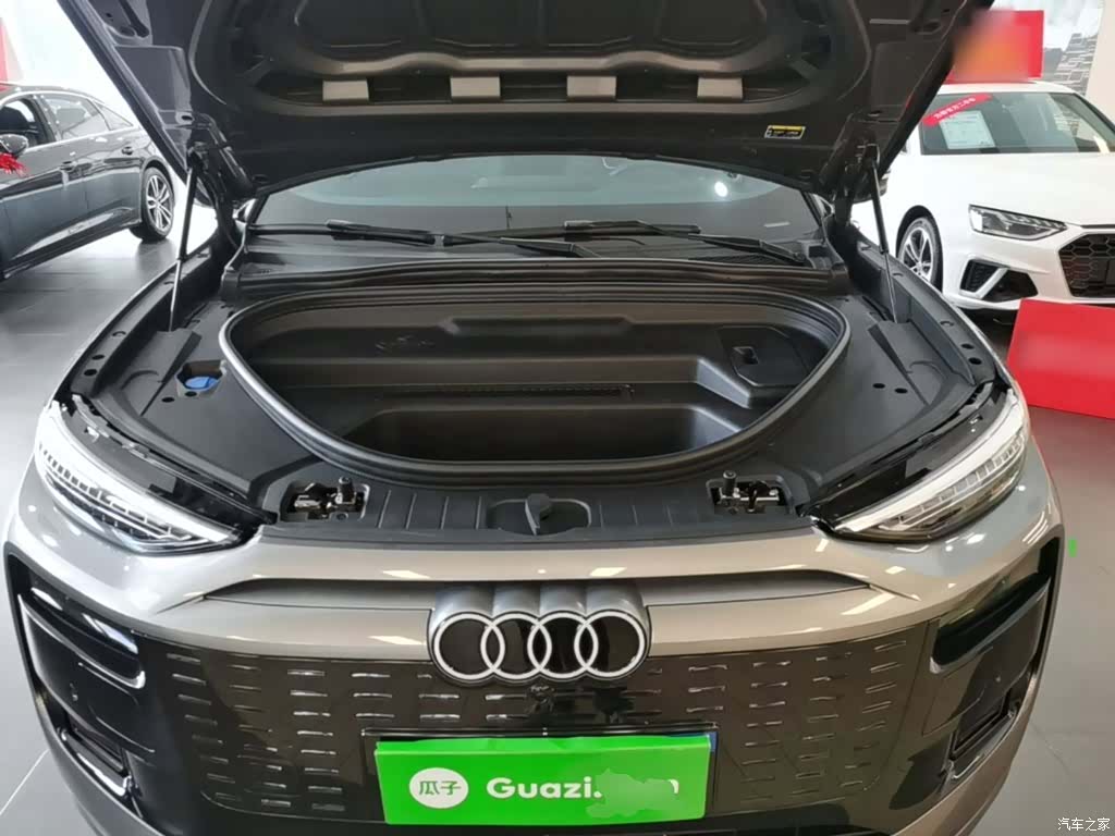 Audi e-tron, 2025 20