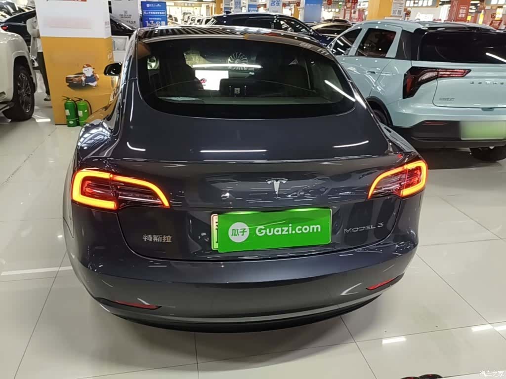 Tesla Model 3, 2020 6