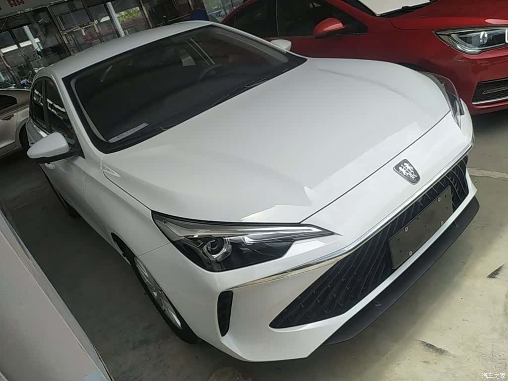 Roewe i5, 2023 4