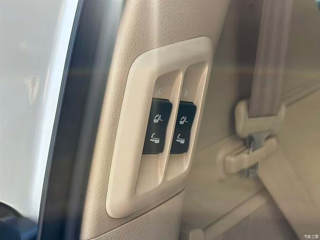 Toyota Prado, 2016 18