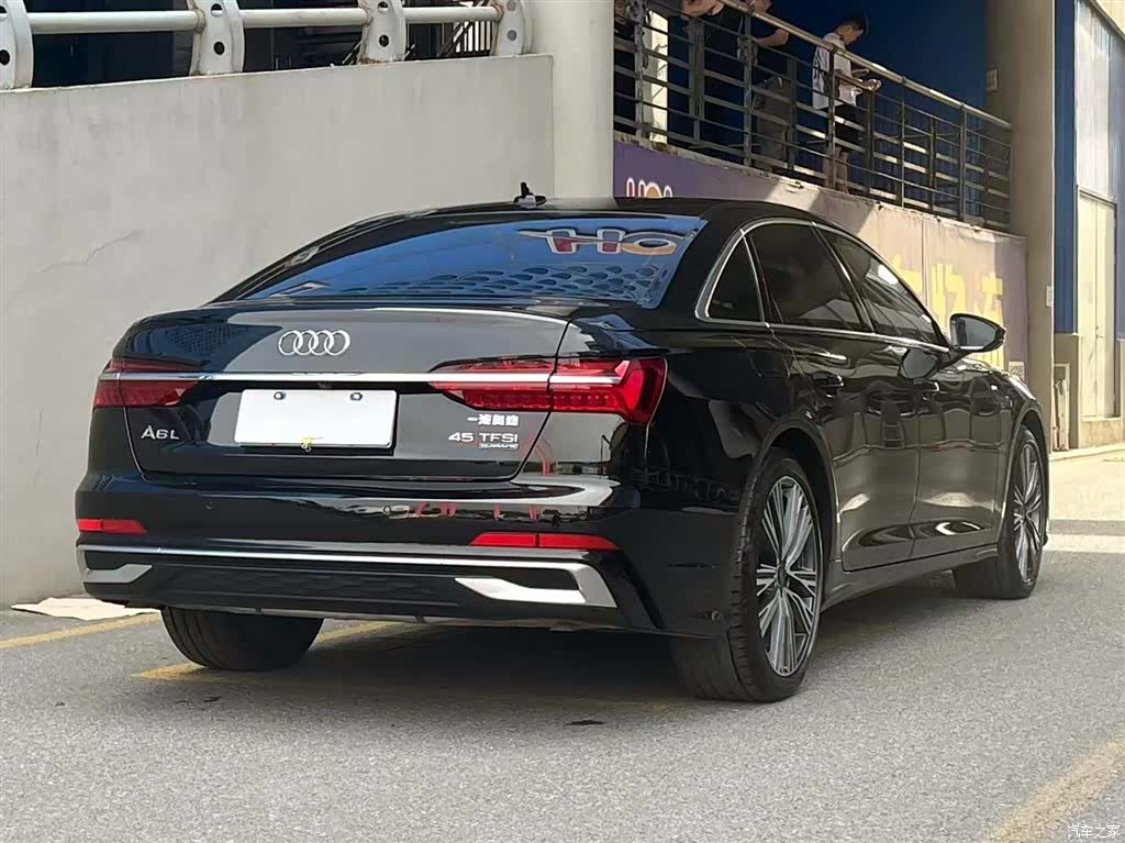 Audi A6L, 2025 все фото