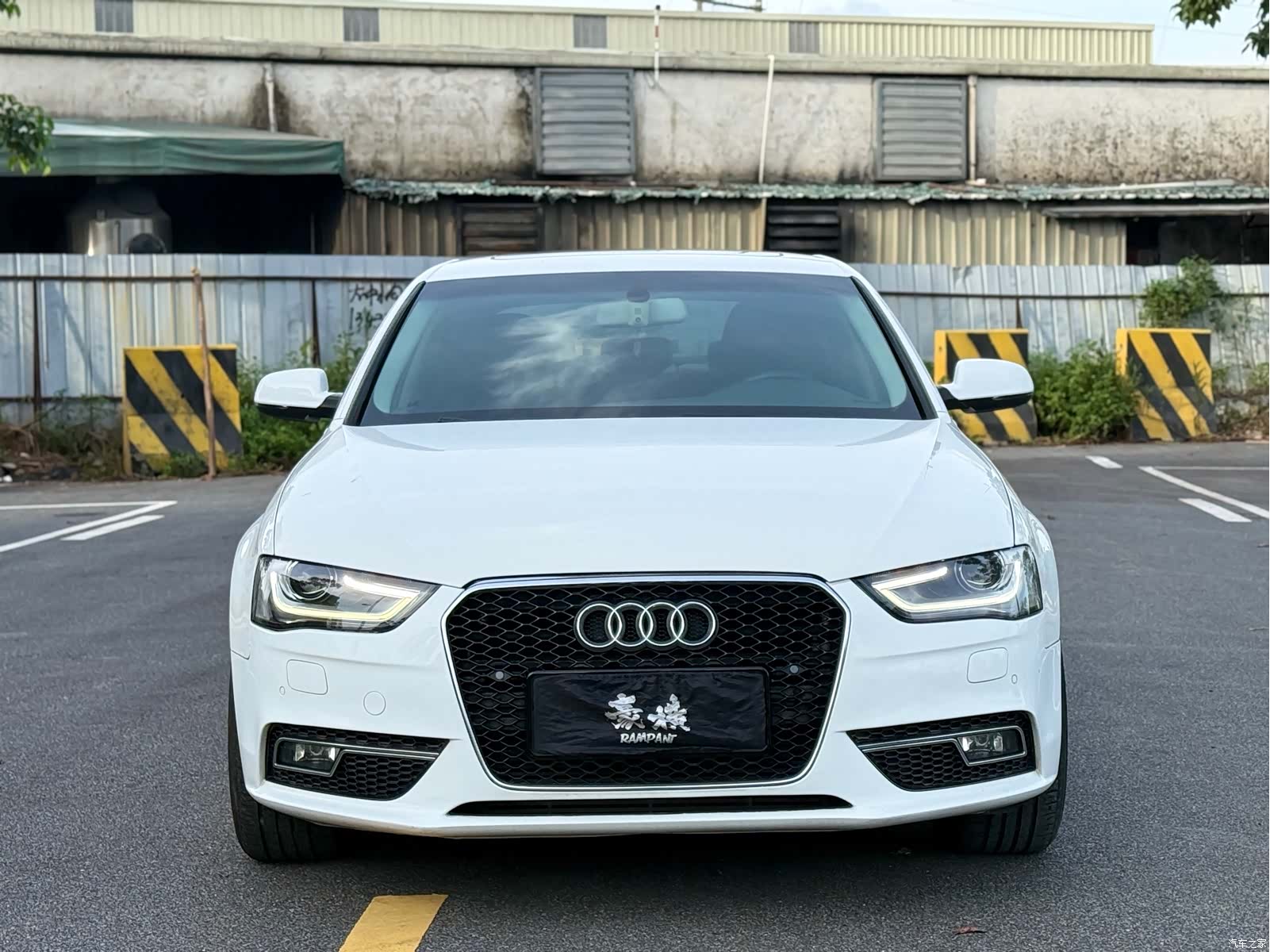 Audi A4L, 2015 2