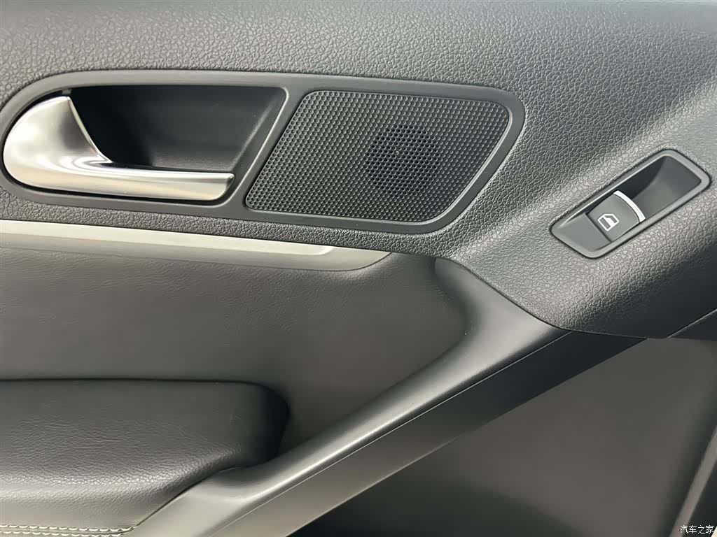 Volkswagen Tiguan, 2019 13