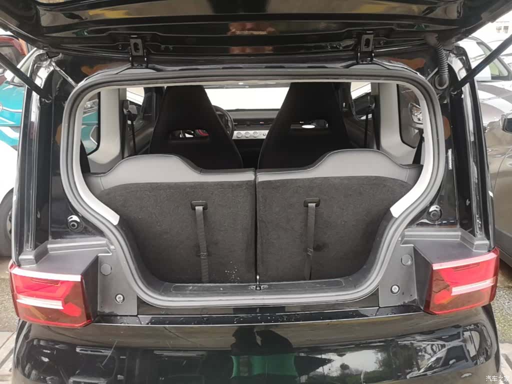 Wuling MINIEV, 2022 19