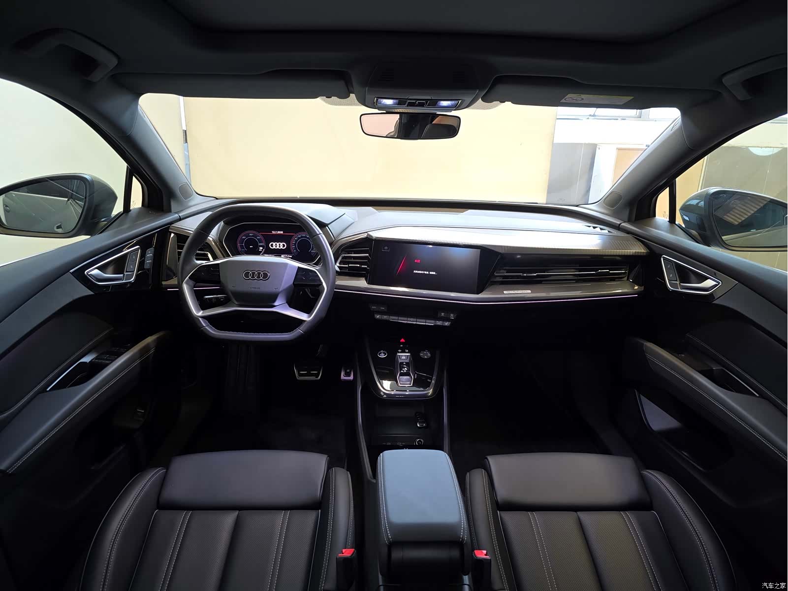 Audi Q4 e-tron, 2024 11