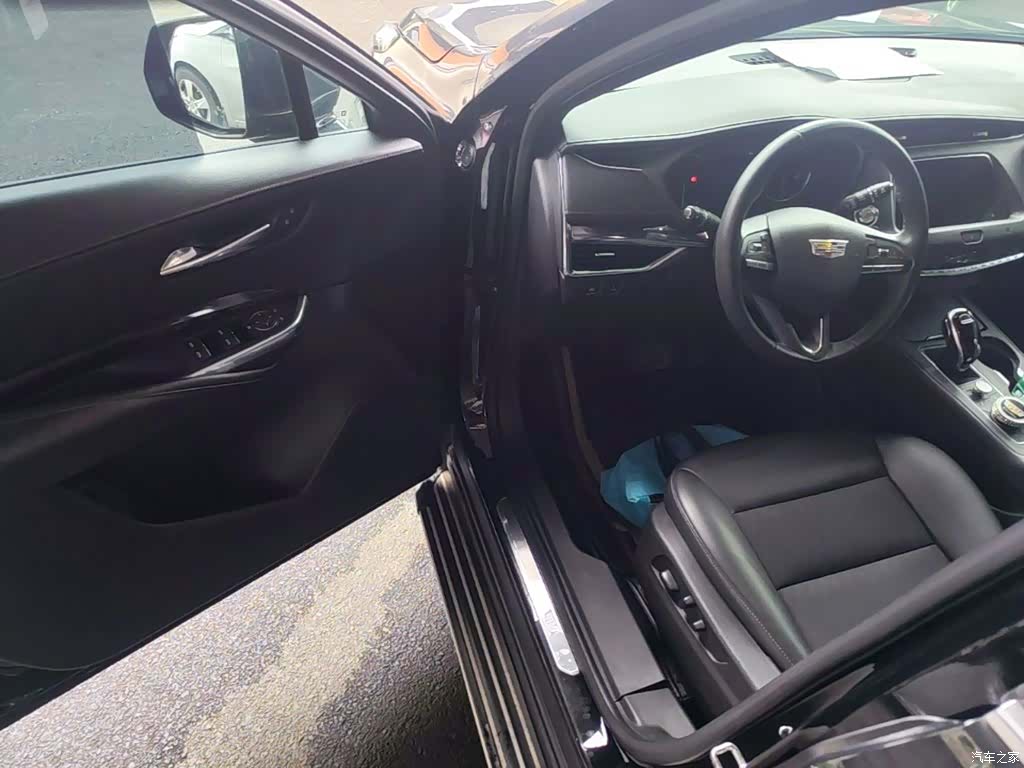 Cadillac XT4, 2021 16