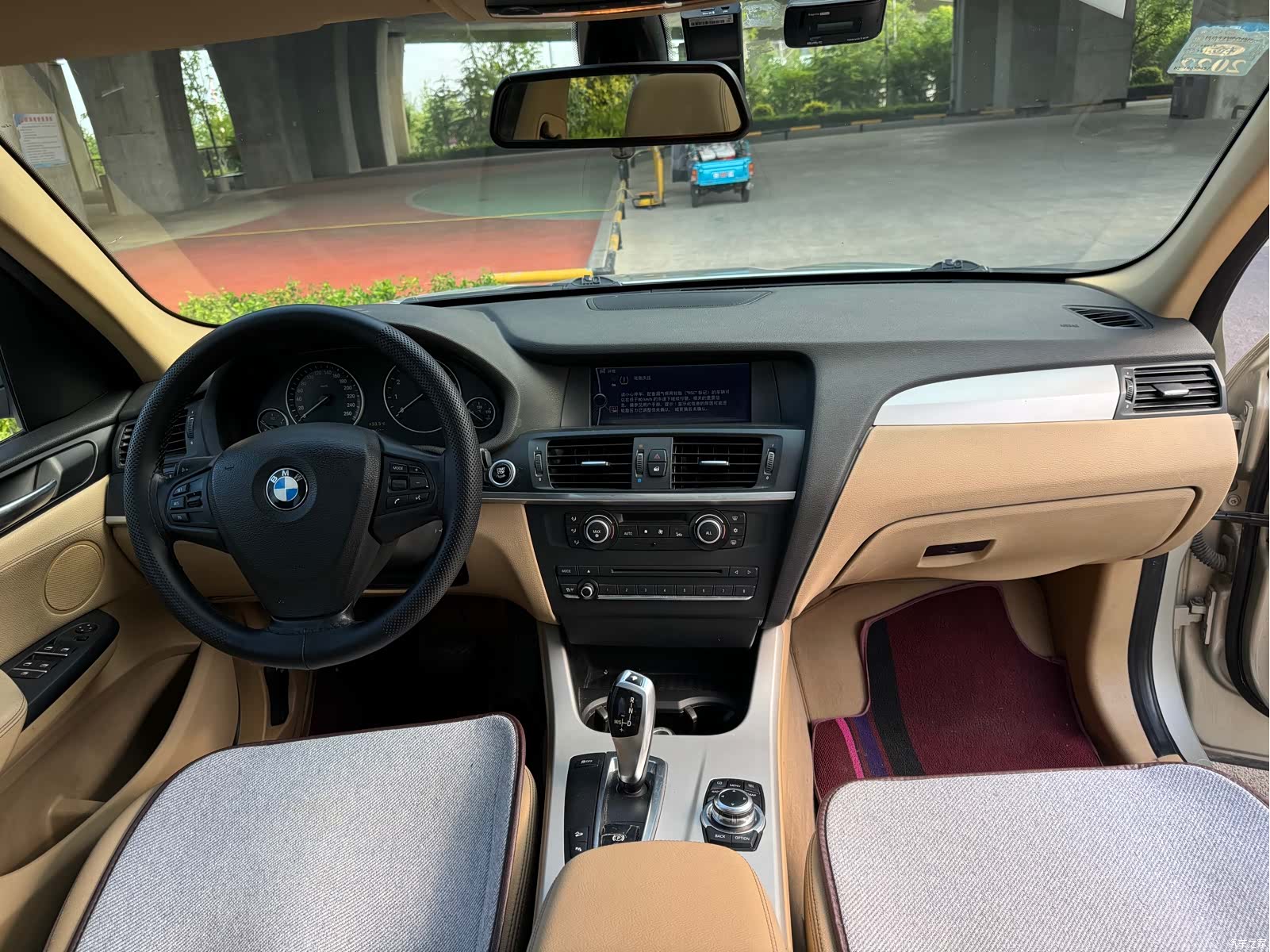 BMW X3, 2011 9