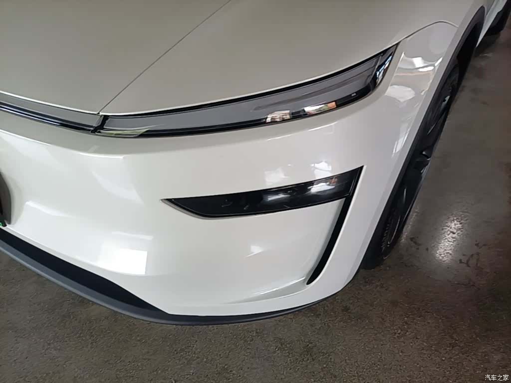 Tesla Model Y, 2025 24