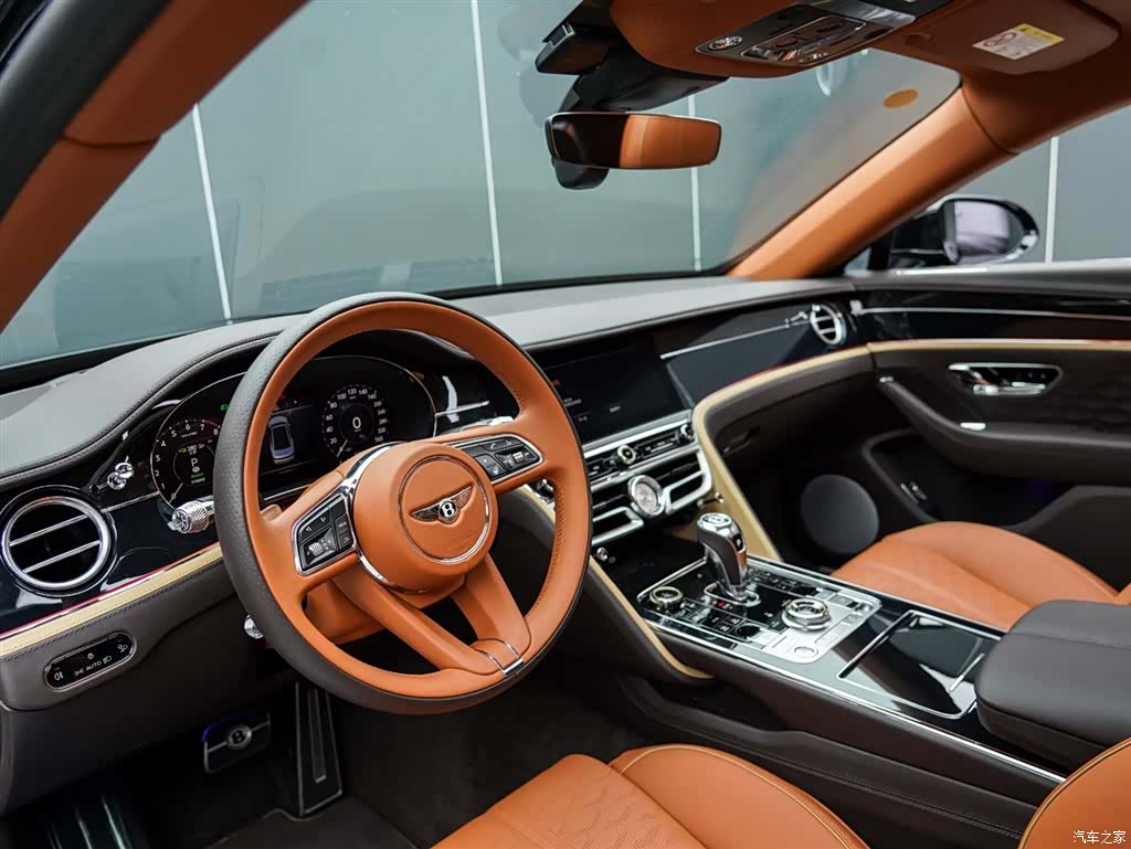 Bentley Flying Spur, 2026 10
