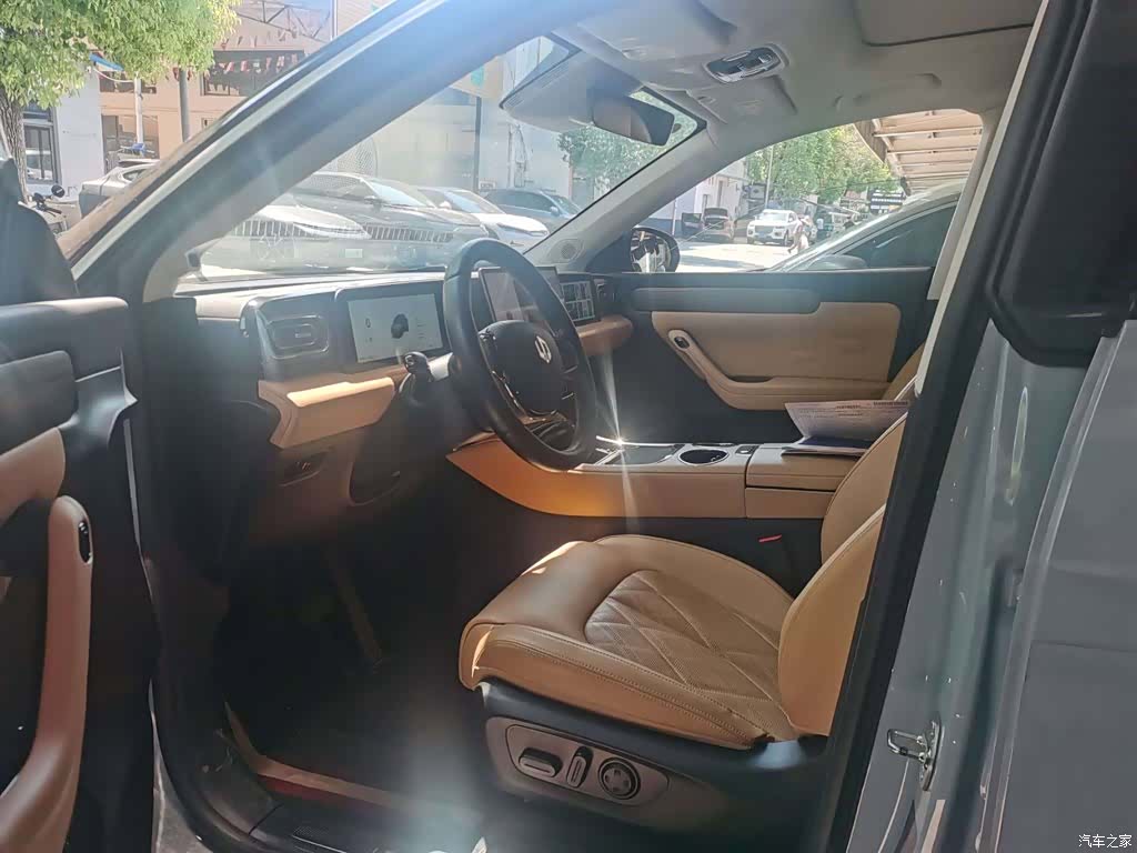 Leapmotor C11, 2025 3