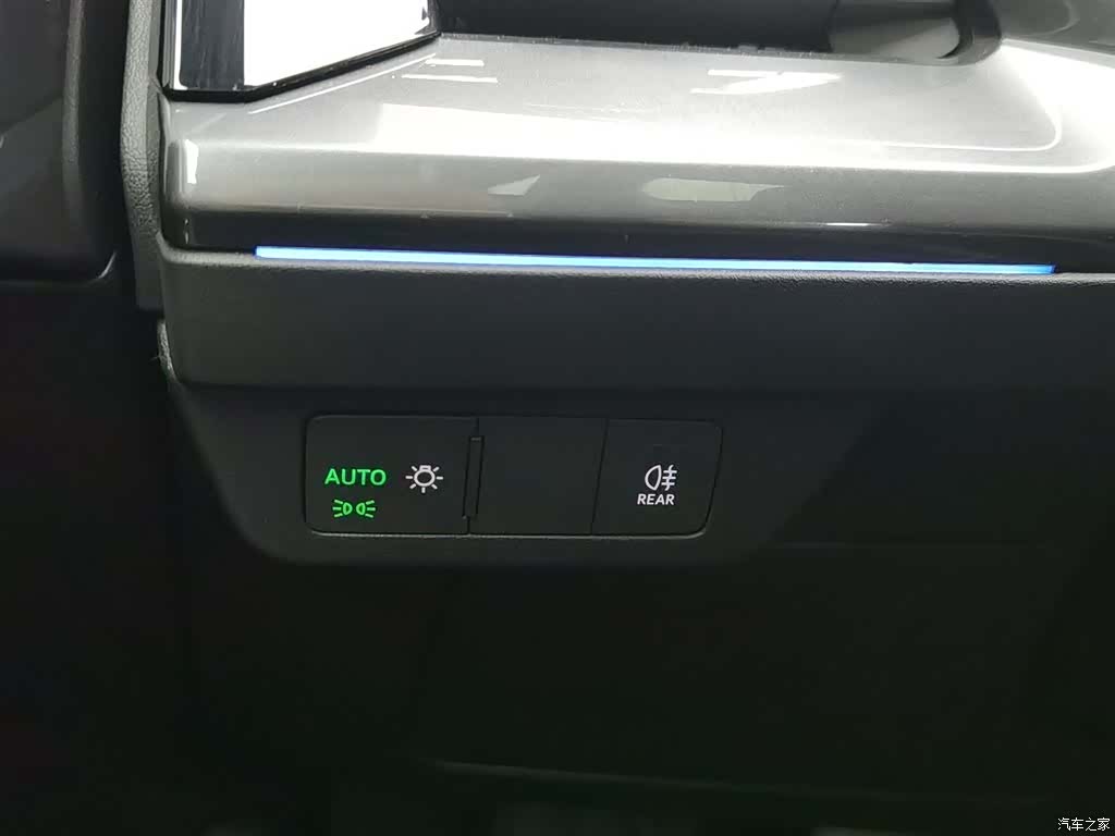 Audi Q4 e-tron, 2023 21
